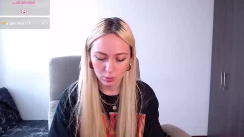 Antonia online show from December 16, 2024, 7:00 pm