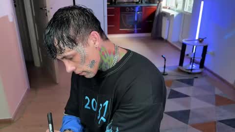 Tom online show from March 15, 2026, 7:58 am