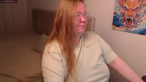 Anya Muna online show from December 23, 2024, 7:09 pm