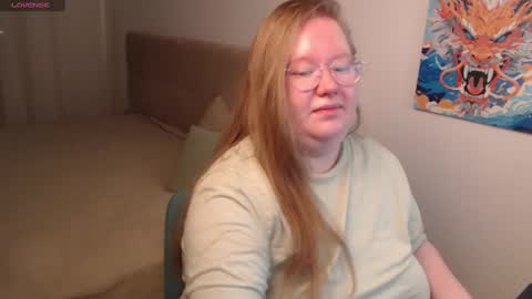 Anya Muna online show from December 25, 2024, 8:17 pm