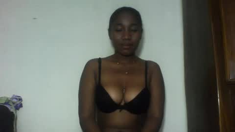 Snapshot of anyah_love chatting on July 9, 2026, 9:46 am anyah_love online show from July 9, 2026, 9:46 am