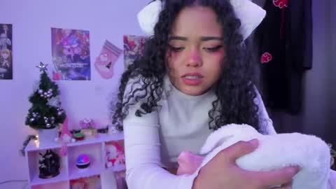 Any online show from December 3, 2024, 7:54 am