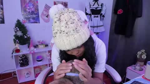 Any online show from December 5, 2024, 8:11 am