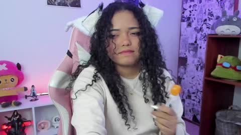 Any online show from February 6, 2025, 4:31 am