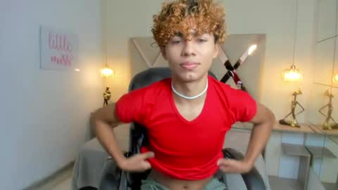 anyelotwink online show from March 8, 2026, 8:12 pm