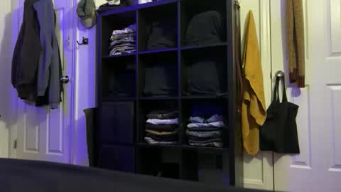 cowboy online show from December 21, 2025, 7:48 am