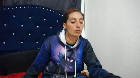 anyu online show from December 12, 2024, 10:34 am