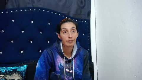 anyu online show from January 13, 2025, 8:26 am