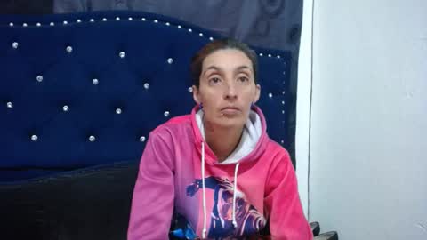 anyu online show from March 8, 2025, 12:09 pm