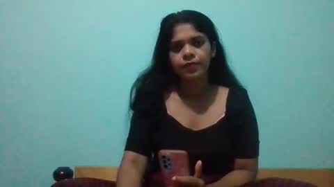 Aparalux online show from April 6, 2026, 12:39 pm