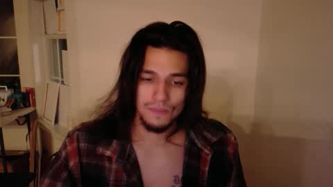 Snapshot of apachewithawebcam chatting on December 18, 2025, 9:48 am ApacheWithWebcam online show from December 18, 2025, 9:48 am