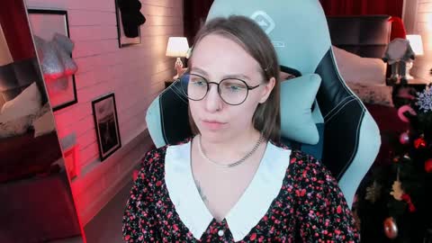 APHEX QUEEN online show from December 11, 2024, 7:14 pm