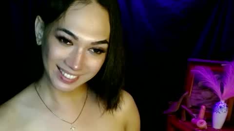 Snapshot of aphr0dite_x chatting on January 21, 2025, 4:37 pm Roman Goddess online show from January 21, 2025, 4:37 pm