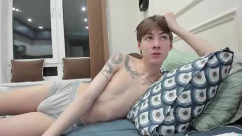 aplant_ online show from December 14, 2025, 11:53 pm