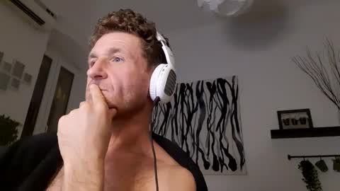 apollobest77 online show from December 28, 2024, 2:43 am