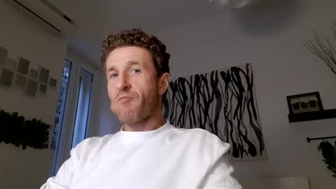 apollobest77 online show from January 20, 2025, 3:28 pm