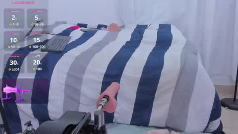 Snapshot of apolo_bianco_ chatting on May 20, 2026, 3:07 pm APOLO online show from May 20, 2026, 3:07 pm
