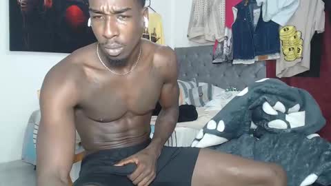 apoloblackbig online show from November 2, 2025, 12:35 am