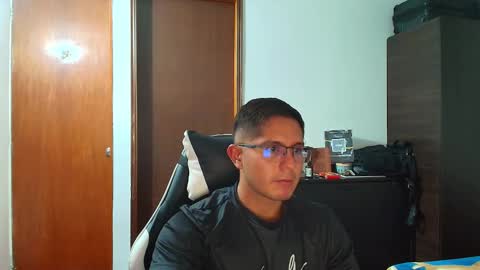 apoloo11 online show from December 1, 2025, 1:21 am