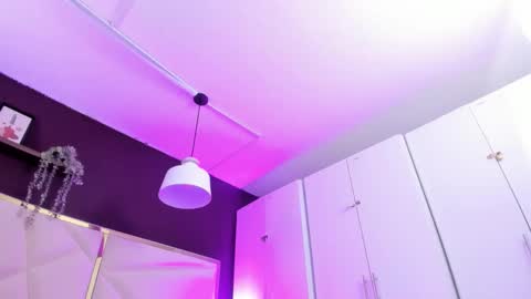 April online show from March 26, 2026, 11:38 am