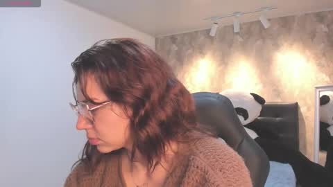  April  online show from September 30, 2025, 11:48 am