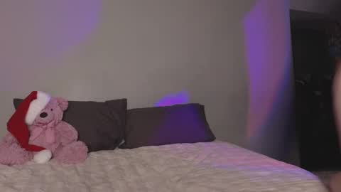 April online show from January 25, 2025, 10:18 pm