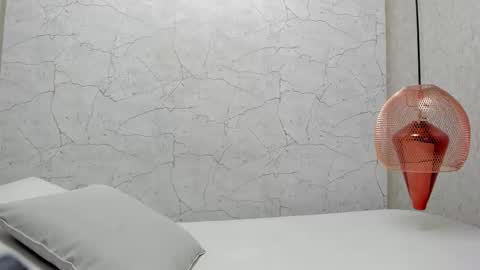 Snapshot of aprilalen chatting on February 18, 2025, 6:59 am April online show from February 18, 2025, 6:59 am