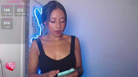          online show from October 22, 2025, 1:55 pm