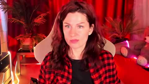 aprill_o_nill online show from April 22, 2026, 1:01 pm