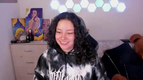 aqua emilly online show from May 24, 2026, 11:21 pm