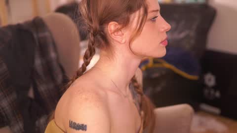 aqua_sultry online show from December 27, 2024, 8:24 am