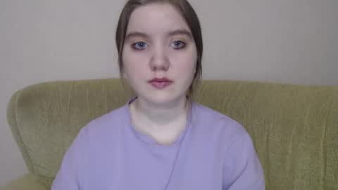 Josefin online show from December 17, 2024, 8:56 am