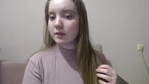 Josefin online show from December 27, 2024, 9:50 am