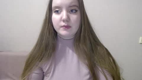 Josefin online show from December 31, 2024, 12:04 pm