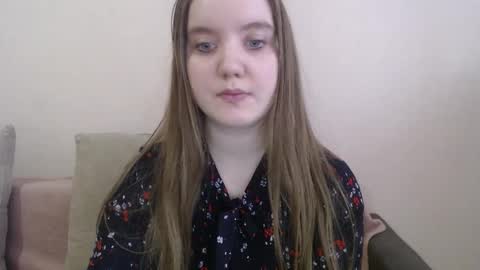 Josefin online show from January 22, 2025, 8:07 am