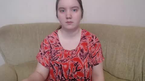 Josefin online show from March 2, 2026, 3:20 am