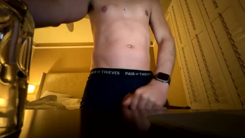 aquawear online show from February 28, 2025, 4:32 am