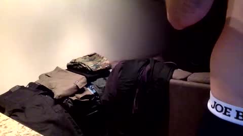 Knowledgeiskeyy online show from December 10, 2024, 2:27 am