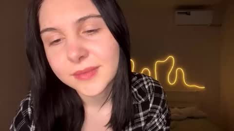 Emi online show from March 19, 2026, 4:55 pm