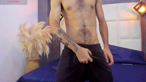 arah_issaa online show from October 28, 2025, 10:56 pm