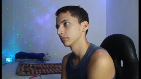 Snapshot of archi_love chatting on March 7, 2025, 9:29 am ARCHIBALDO online show from March 7, 2025, 9:29 am