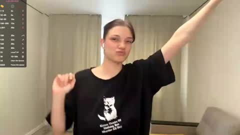 Caroline online show from March 27, 2026, 10:48 am