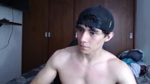 Snapshot of ares_aestheticgod chatting on December 11, 2024, 9:01 pm Ares D online show from December 11, 2024, 9:01 pm