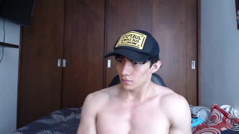 Snapshot of ares_aestheticgod chatting on December 12, 2024, 7:37 pm Ares D online show from December 12, 2024, 7:37 pm