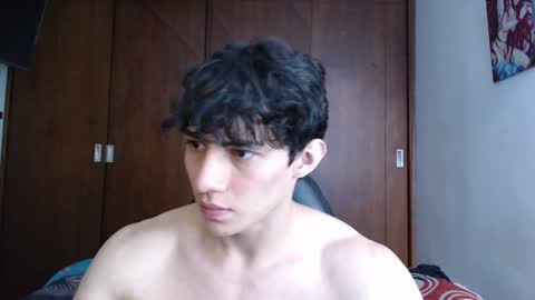 Snapshot of ares_aestheticgod chatting on December 18, 2024, 3:55 pm Ares D online show from December 18, 2024, 3:55 pm