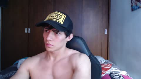 Snapshot of ares_aestheticgod chatting on December 18, 2024, 6:57 pm Ares D online show from December 18, 2024, 6:57 pm