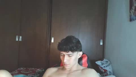 Snapshot of ares_aestheticgod chatting on October 22, 2025, 3:18 am Ares D online show from October 22, 2025, 3:18 am
