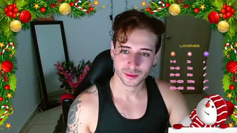 Snapshot of ares_blue chatting on December 31, 2024, 11:31 am ares blue online show from December 31, 2024, 11:31 am