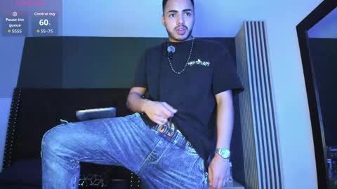 ares_pain_ online show from May 19, 2026, 2:51 am