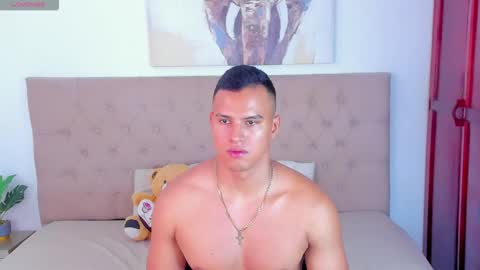 ares levi online show from September 22, 2025, 6:32 pm